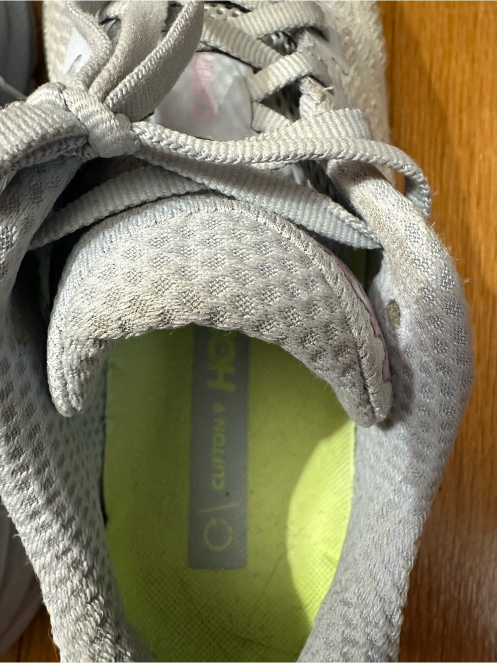 Hoka Women’s Clifton 9 Light Blue Gray Sneakers with Blue Logo and Lime Insole - Picture 2 of 5
